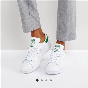 Adidas Stan Smith NWT Women’s Size 8